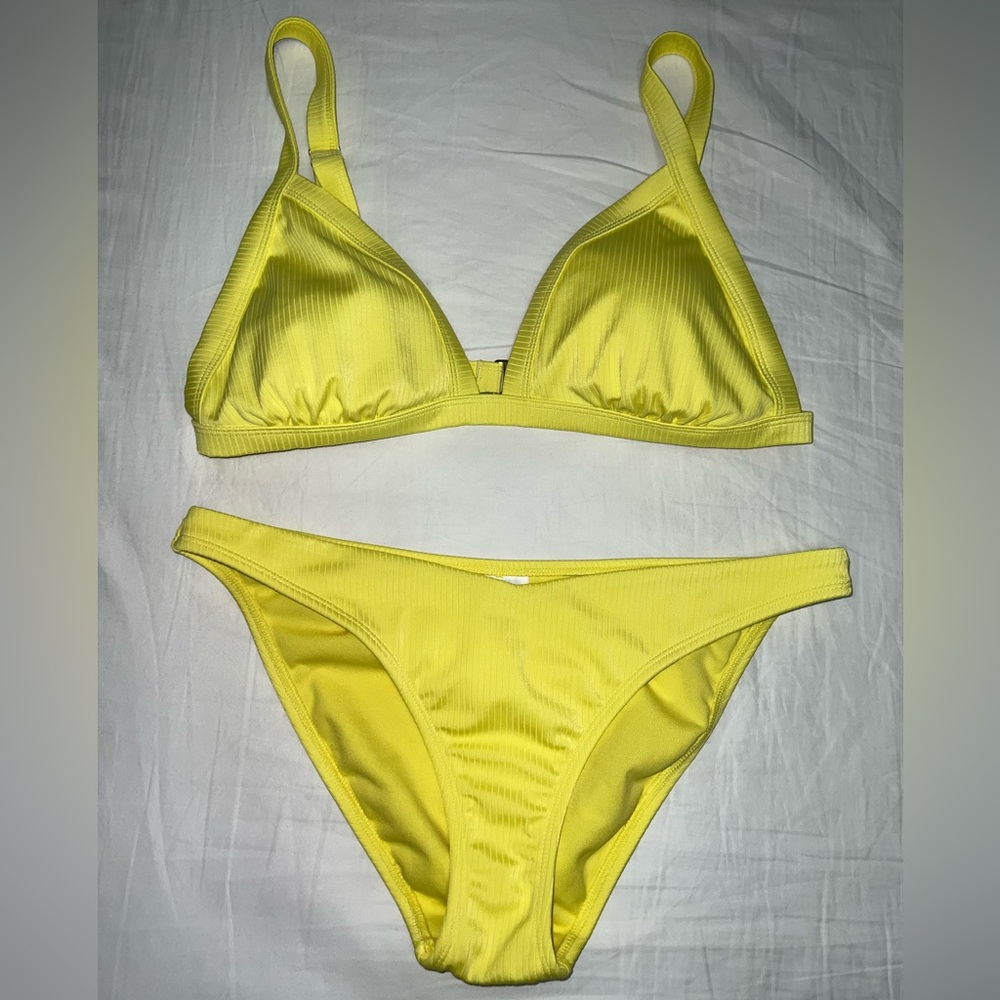 NWOT Xhilaration Swimsuit
